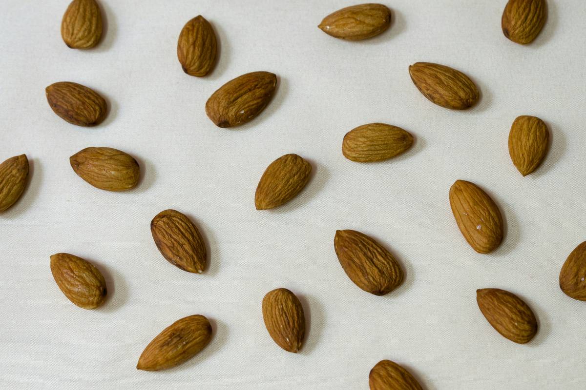 Why Organic Sprouted Nut Snacks Are the Beauty Secret You’ve Been Missing
