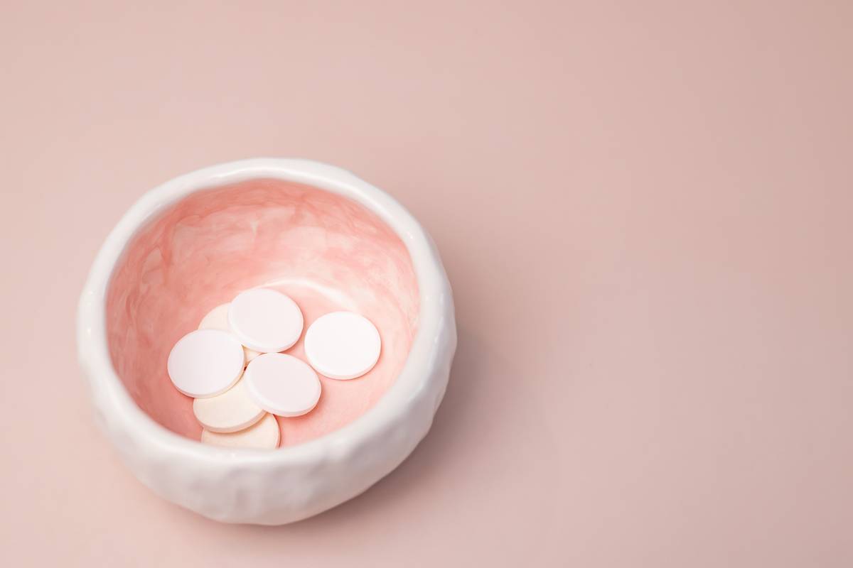 Side-by-side comparison of woman's skin before and after using organic collagen bites